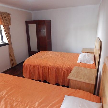 Casa De Huespedes Isabella Hotel Sucre Bagian luar foto
